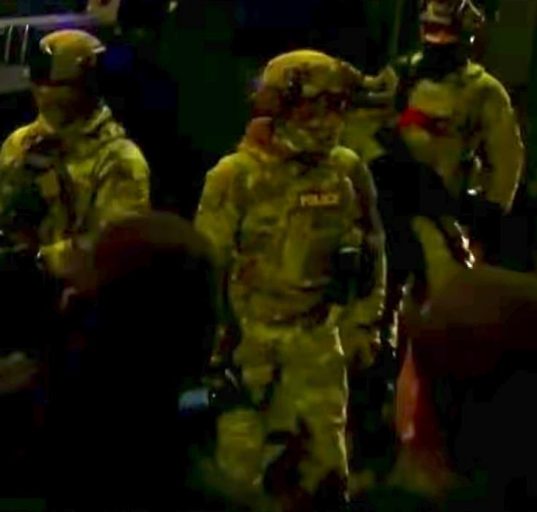 O Pentágono evitou comentar detalhes operacionais, confirmando que acompanha a situação (Reprodução Youtube)