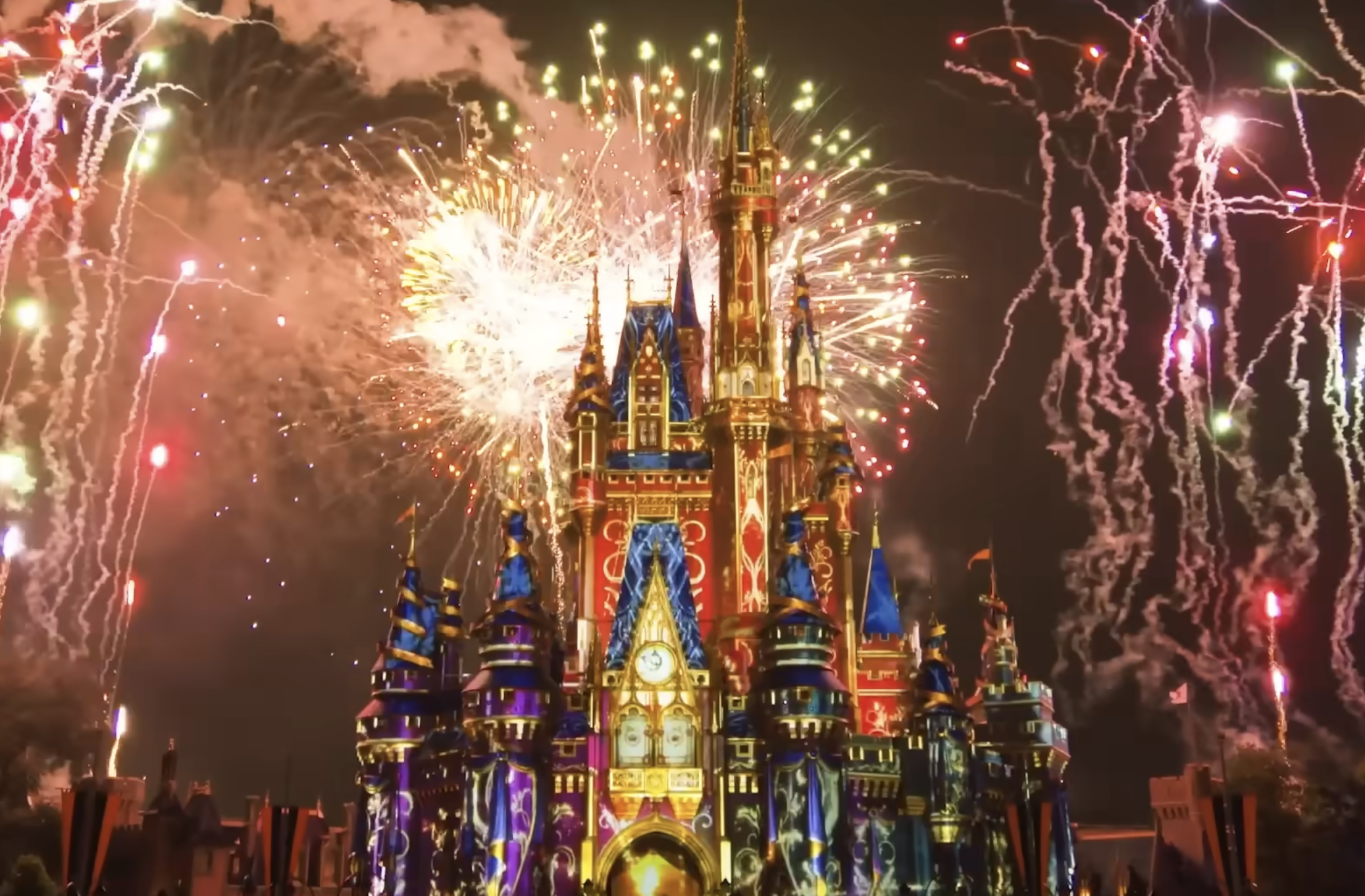 Disney baixa entrada do Annual Pass para $99 na Flórida