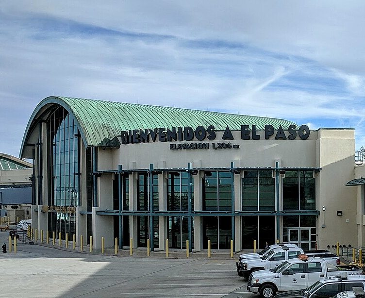 A FAA não informou se a decisão está relacionada a uma ameaça específica, a uma operação federal em andamento ou a outro tipo de risco (Foto:Dicklyon/Wikimedia)