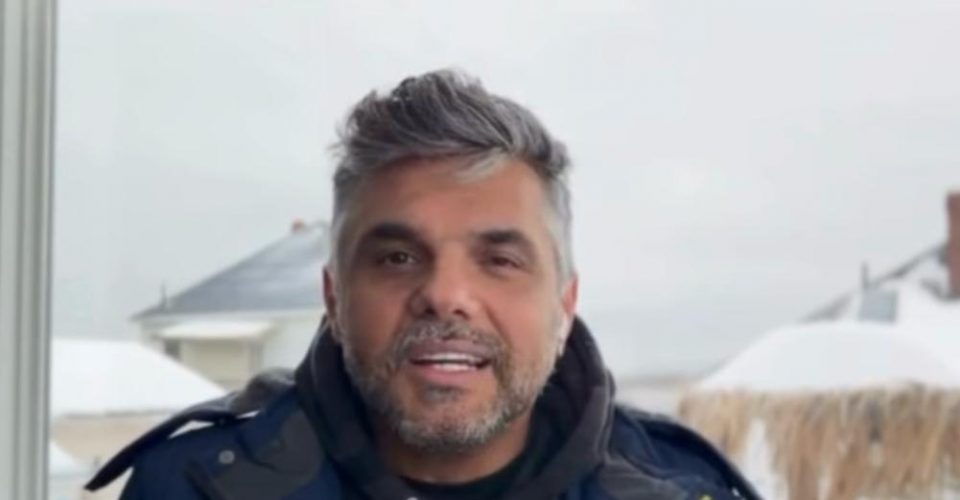 A escolha de Marcos Rosalle para dar voz ao Zé Carioca, símbolo da identidade brasileira na Disney, reforça a conexão cultural entre os dois países (Foto: Reprodução TV)