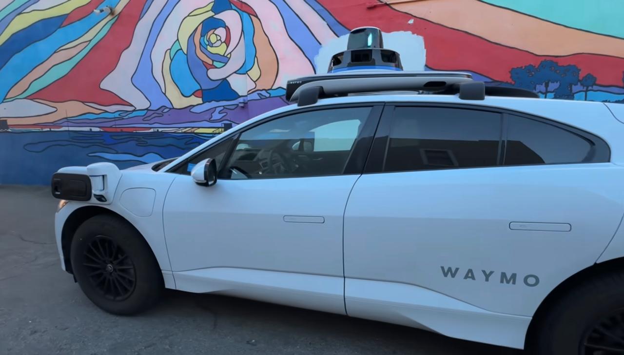 Waymo inicia operações de robotáxis em Miami
