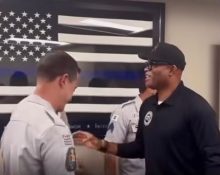 Aos 50 anos, Anderson Silva está determinado a construir sua carreira longe dos ringues (Foto: Reprodução redes sociais)