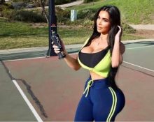 Ashten G era conhecida nas redes sociais e no Only Fans como sósia da Kim Kardashian (Foto: Reprodução redes sociais)