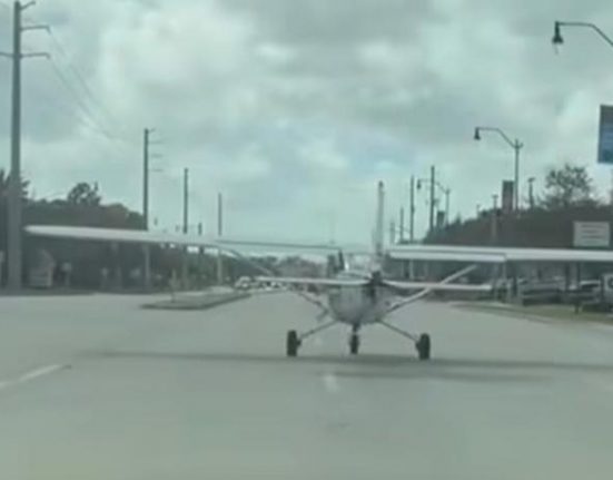 O caso deve ser analisado por autoridades federais de aviação, que irão investigar as causas da perda de potência do motor (Foto: Reprodução redes sociais)