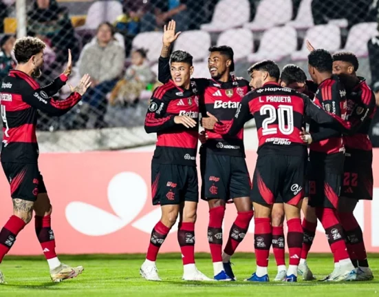 O Rubro-Negro venceu o Cusco por 2 a 0 na estreia da competição continental (Foto: Gilvan de Souza/CRF)