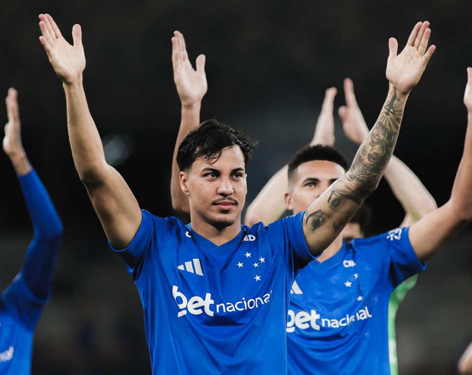 Kaio Jorge marcou um dos gols da convincente vitória da Raposa (Foto: Gustavo Martins/Facebook)