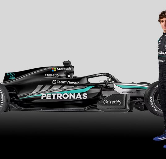 Kimi Antonelli, de apenas 19 anos, é o líder do campeonato e o favorito a vencer o GP de Miami (Foto: Formula 1/Divulgação)