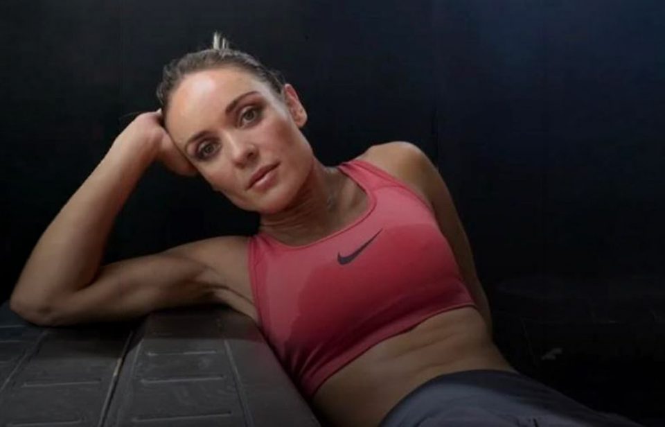 Em apenas cinco anos de carreira esportiva, Mara se tornou uma competidora de elite entre os amadores, conquistando pódios no Brasil e classificações em campeonatos mundiais (Foto: Reprodução redes sociais)