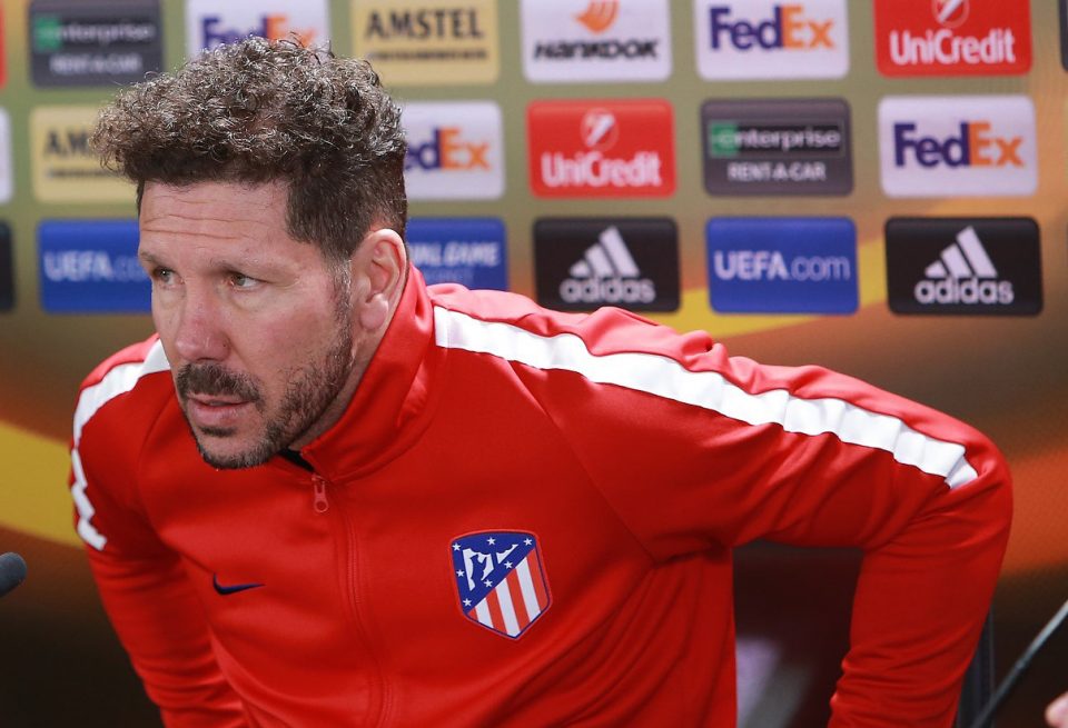 O argentino Simeone é o técnico do Atlético de Madrid e refutou o favoritismo dos adversários na Champions (Foto: Wikimedia)
