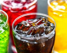 A iniciativa visa conter o avanço de doenças crônicas associadas à má alimentação, como obesidade e diabetes, especialmente entre populações de baixa renda (Foto: Freepik)