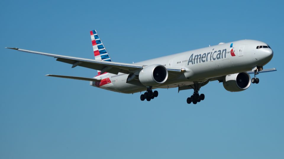 A alta no preço do combustível gera reflexos no valor das passagens, redução da oferta de assentos e cobrança de taxas adicionais (Foto: Venkat Mangudi/Wikimedia)