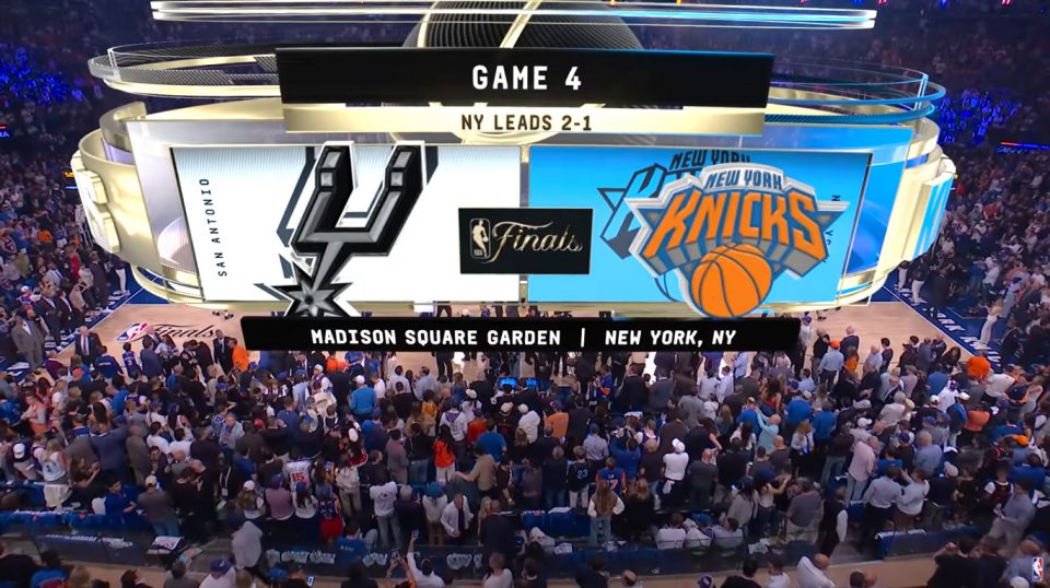 O Madison Square Garden, em Nova York, teve uma noite histórica, com a maior “virada” em jogos nas finais da liga profissional de basquete norte-americana (Foto: Youtube)