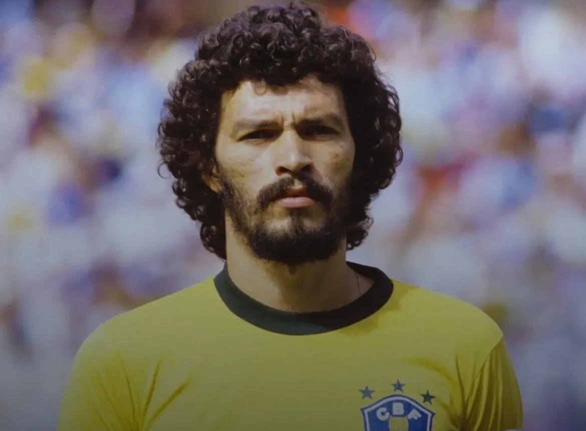Prefeito de Nova York resgata a Democracia Corinthiana em discurso, antes da estreia do Brasil na Copa