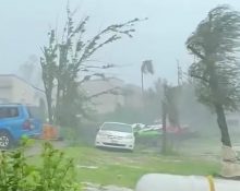 O foco das operações é a busca por sobreviventes e a assistência imediata às comunidades que permanecem isoladas após a destruição das vias de acesso (Foto: Reprodução TV)