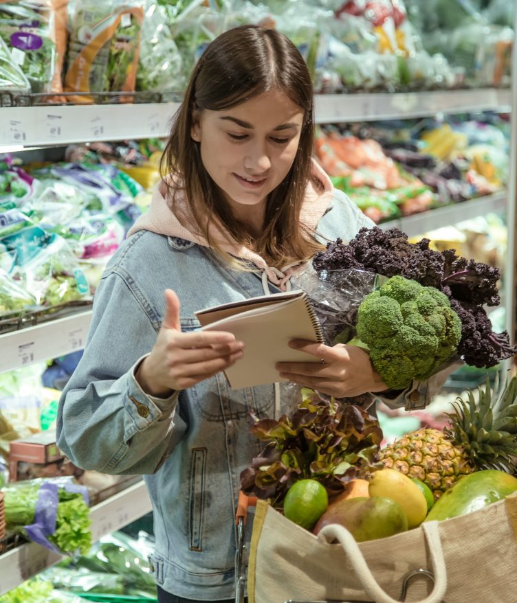 Frutas e hortaliças representam cerca de 50% dos casos de doenças transmitidas por alimentos devido ao consumo in natura (Foto: Freepik)