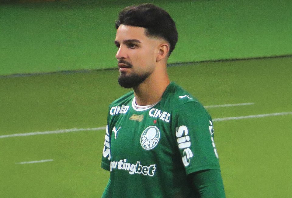 Flaco López é a esperança de gols do Verdão (Foto: Wikimedia)
