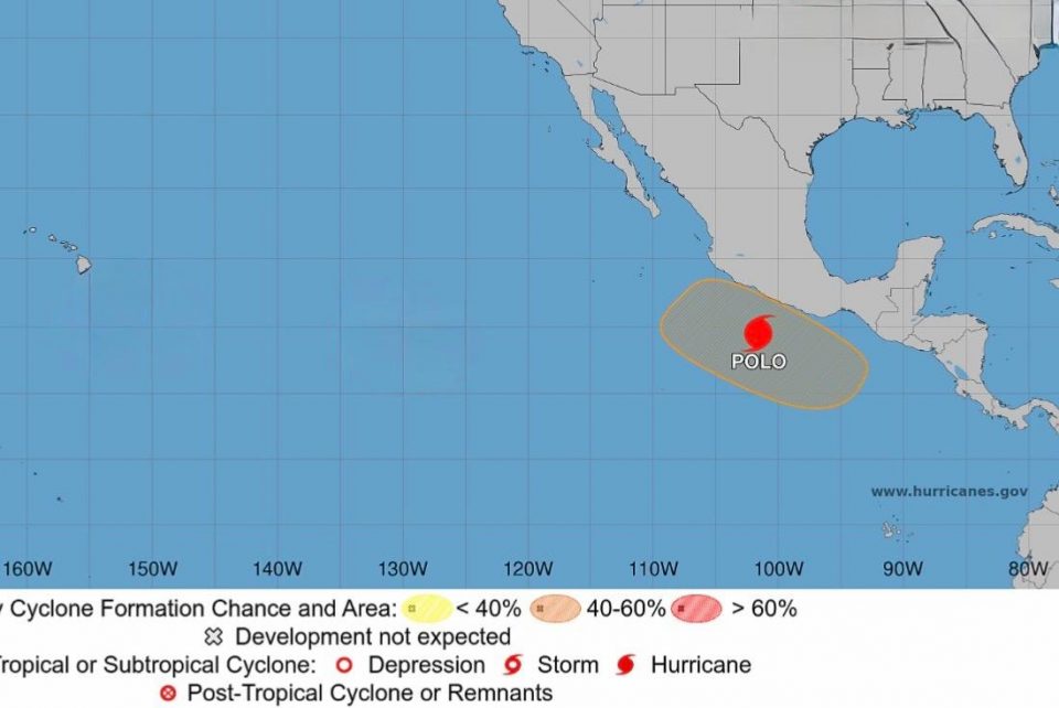 O sistema passou de tempestade tropical a furacão de grande intensidade em apenas 24 horas (Foto: Reprodução NHC/NOAA)