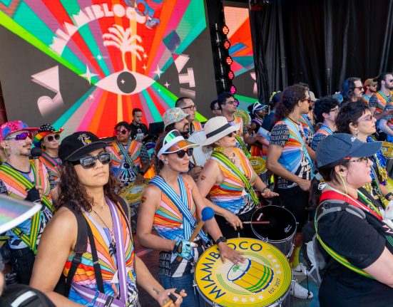 O grupo convida o público do Sul da Flórida a conhecer e vivenciar o samba de perto – não apenas como uma apresentação musical, mas como uma manifestação cultural (Foto: Divulgação)