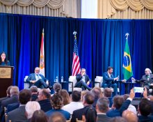 “Imprevisibilidade” foi a palavra mais ouvida durante o debate organizado pela ABPL e Ouribank, com apoio do Consulado-Geral do Brasil em Miami (Foto: Divulgação)