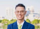 Felipe participou da articulação de serviços de assistência às vítimas e familiares do massacre da boate Pulse, ocorrido em junho de 2016 na cidade de Orlando (Foto: Redes sociais)