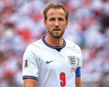 Harry Kane, da Seleção da Inglaterra e do Bayern de Munique, é um dos favoritos à Bola de Ouro (Foto: Bryan Berlin/Wikimedia )