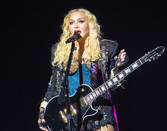 Madonna compartilhou mensagem de apoio à reeleição de Lula, ampliando a mobilização internacional em torno das eleições brasileiras. Foto: Wikimedia