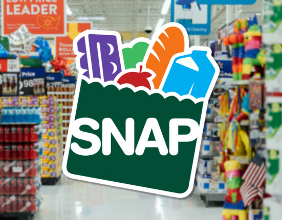 Os repasses mensais passaram de $298 para $306 para uma pessoa, e de $994 para $1.023 para uma família de quatro pessoas (Foto: Hansou Lu/Unsplash/SNAP)